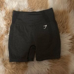 Gym shark viral seamless shorts